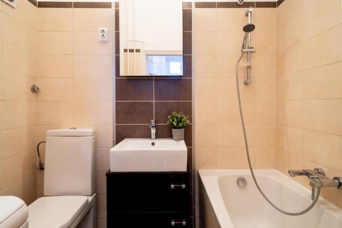 Lovely Downtown Close To The Basilica Apartment *