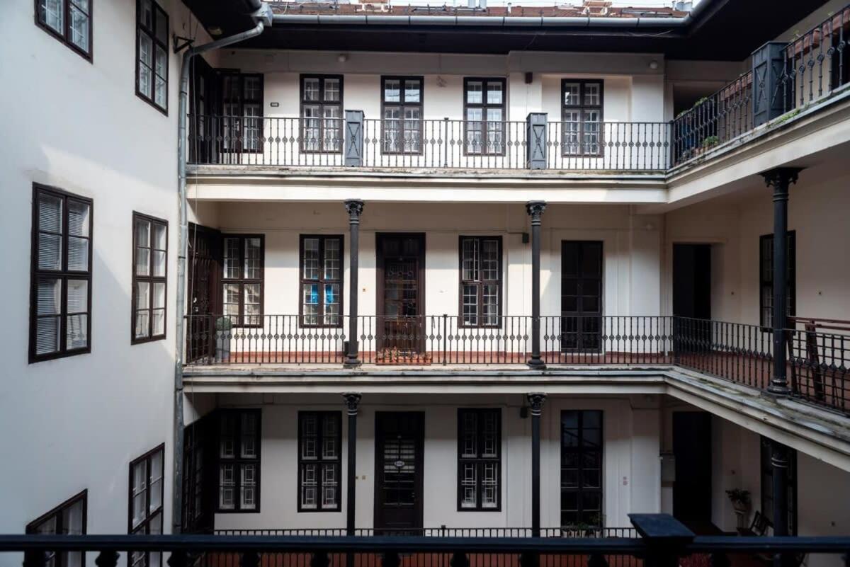 Lovely Downtown Close To The Basilica Apartment *